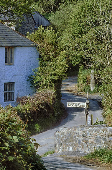 ENG: South West Region, Devon, Dartmoor National Park, Dartmoor's Southern Edge, Holne (village), Old farmhouse, cast iron sign, and stone bridge in the hamlet of Michelscombe [Ask for #105.094.]